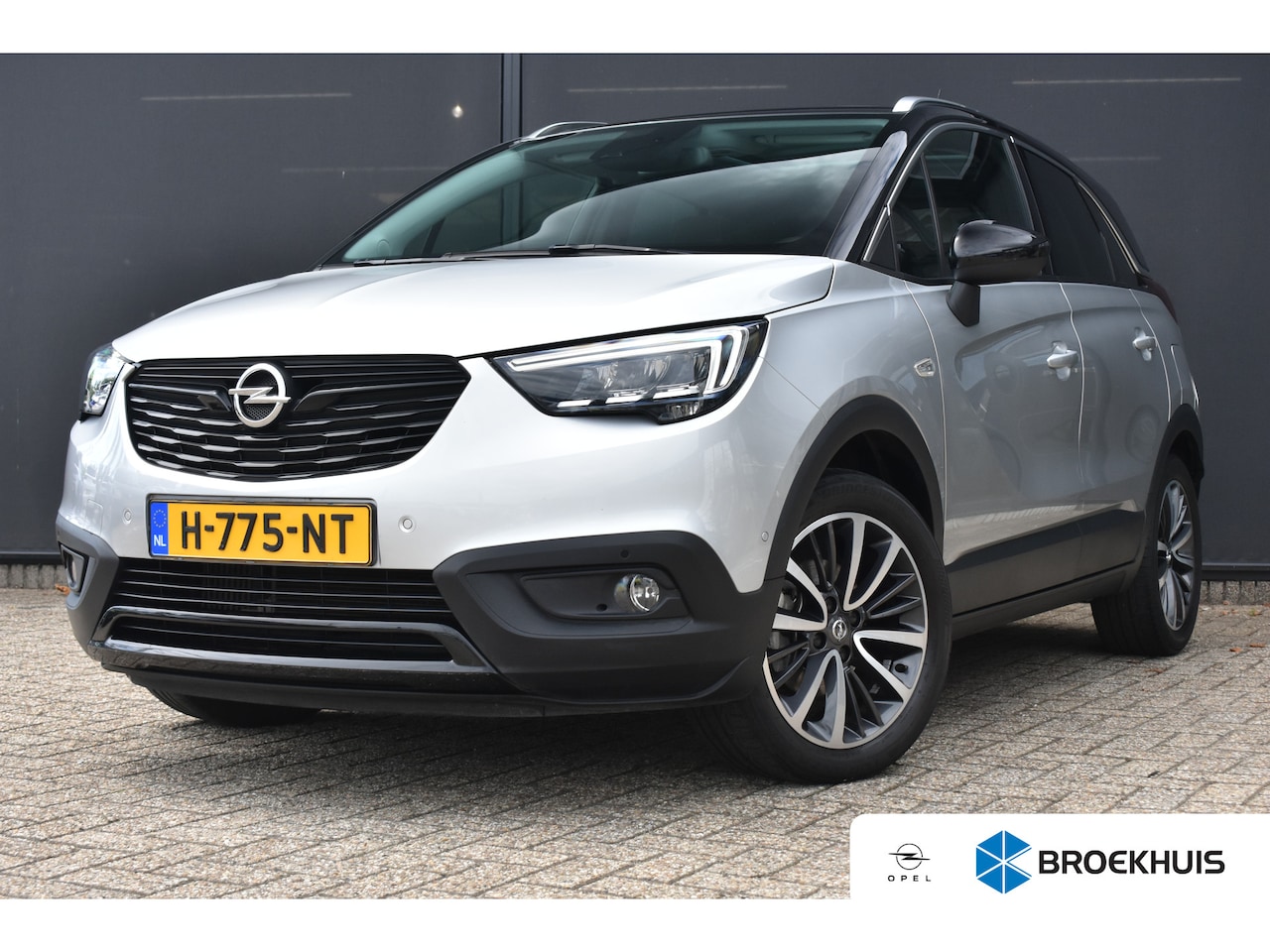 Opel Crossland X - 1.2 Turbo Ultimate 110pk Automaat | Panoramadak | Navigatie | AGR-Comfortstoelen | Achteru - AutoWereld.nl