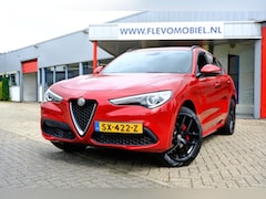 Alfa Romeo Stelvio - 2.0 T 280pk AWD Super Aut. Leder|Xenon|Sportstoelen|Navi|LMV