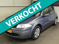Renault Mégane - 1.4-16V Busin Line - Airco - Cruise Control - Trekhaak