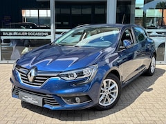 Renault Mégane - Megane 1.2 TCE BOSE NAVI AIRCO/ECC PDC