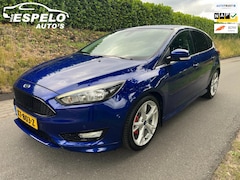 Ford Focus - 1.0 Titanium met S-pack en oa: Nap, Historie, Afn trekhaak, Lm 18", Climate, Camera, Cruis