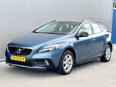 Volvo V40 Cross Country - 1.6 T4 Momentum | Camera | Trekhaak