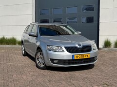 Skoda Octavia Combi - 1.6 TDI Greentech Style (bj 2016) EURO6|CLIMA|NAVI|ELEK.KOFFER