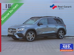 Mercedes-Benz GLB - 200 AMG/Pano/5 pers/Carplay/Night/Camera/Sfeer