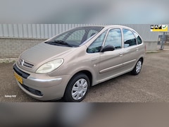 Citroën Xsara Picasso - 1.8i-16V Image