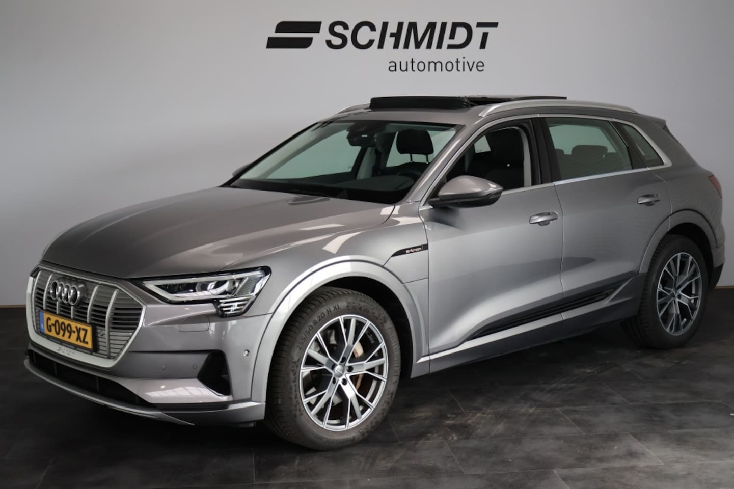 Audi e-tron - e-tron 50 Quattro Launch edition + | Panorama | Trekhaak - AutoWereld.nl