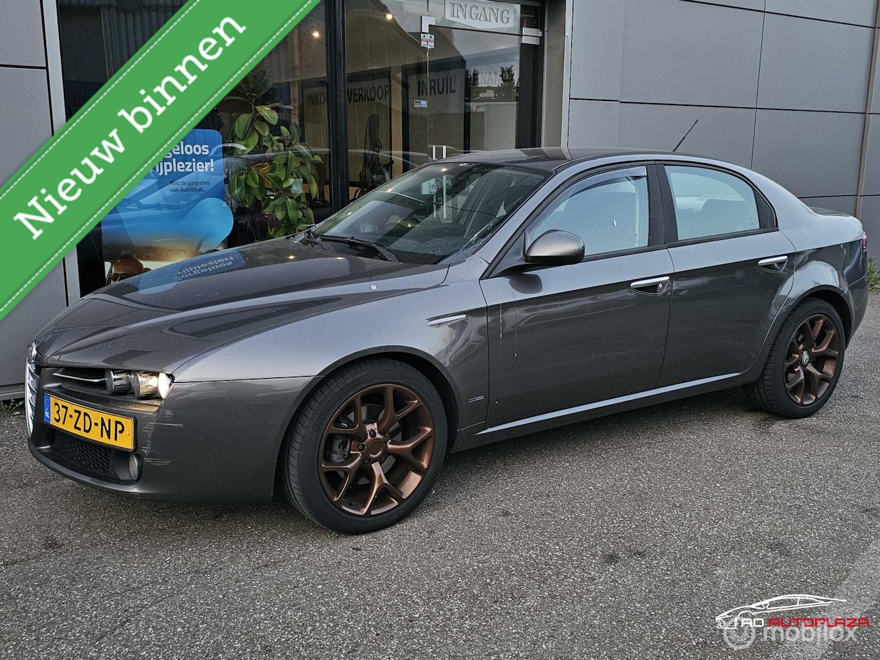 Alfa Romeo 159 - 2.2 JTS Strada Inruilkoopje LEES/READ TEXT - AutoWereld.nl