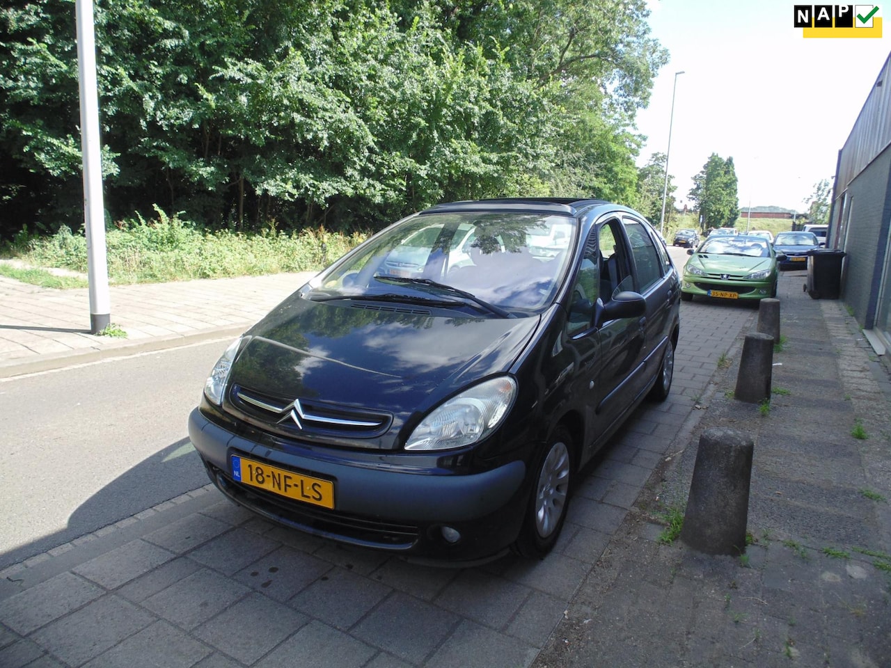 Citroën Xsara Picasso - 1.8i-16V Différence 2 MET OPEN DAK TREKHAAK APK 8-2026 - AutoWereld.nl
