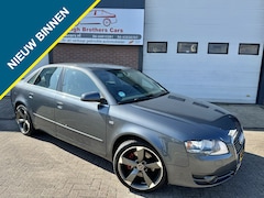 Audi A4 Limousine - 1.8 TURBO AUT CARPLAY LEER NAVI NAP XENON