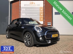 MINI Cabrio - 2.0 Cooper S Serious Business AUT/LEER/NAVI/ACC