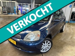 Toyota Yaris - MET KOUD AIRCO & JAAR APK