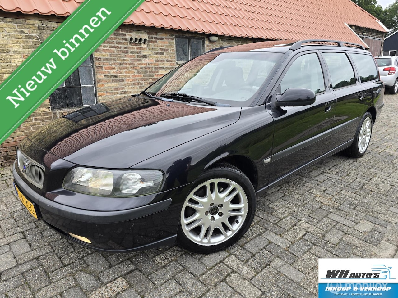 Volvo V70 - 2.4 Comfort Line LPG|Open dak! - AutoWereld.nl