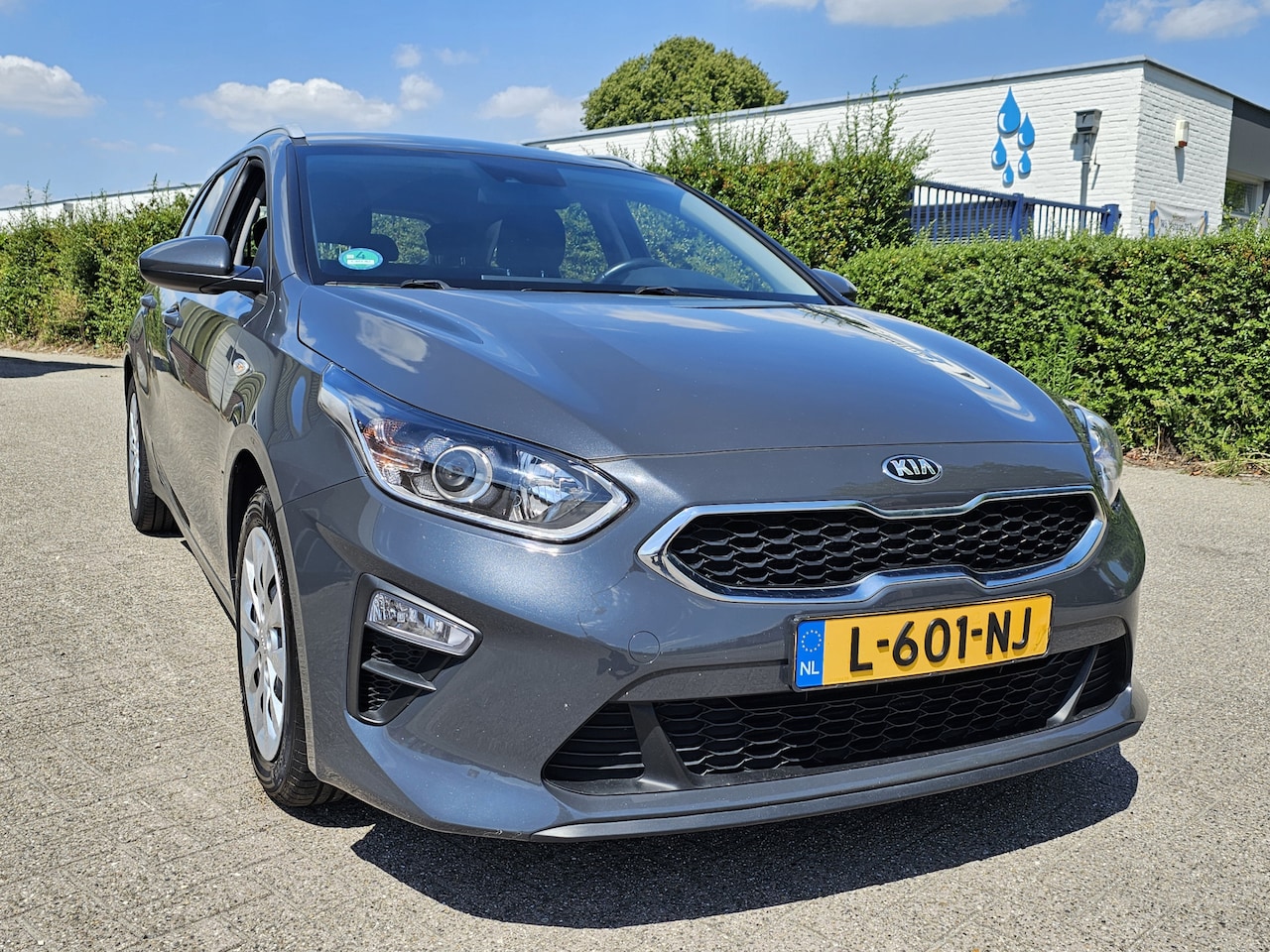 Kia Cee'd Sportswagon - Ceed 1.0 T-GDi, Camera! Carplay! Zondag OPEN! - AutoWereld.nl