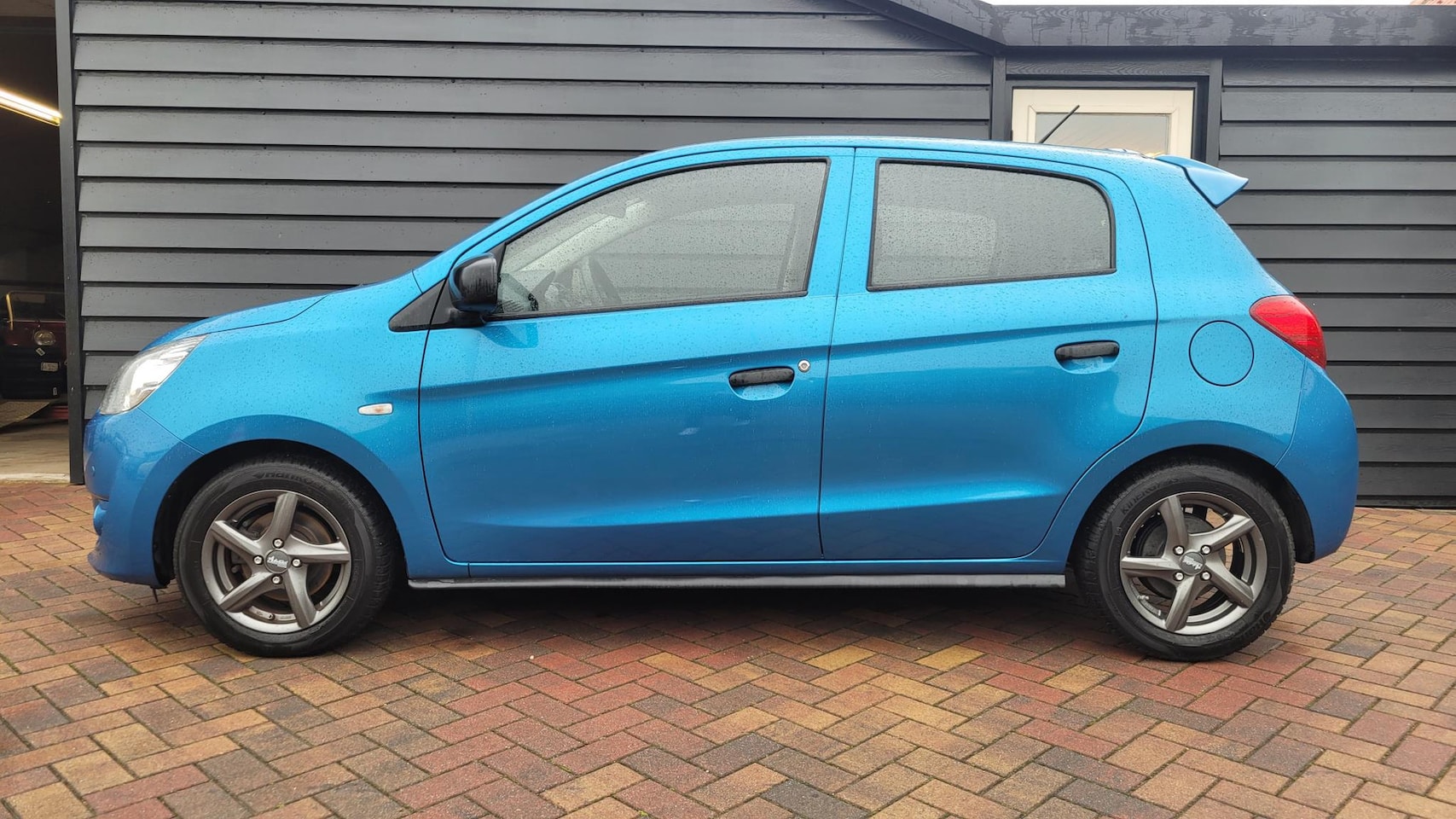 Mitsubishi Space Star - 1.0 Inform (Airco / 5 Deurs / LM Velgen / PDC V+A)