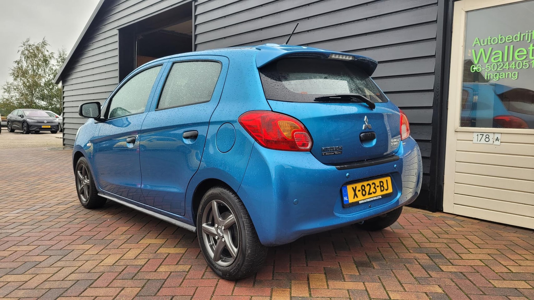 Mitsubishi Space Star - 1.0 Inform (Airco / 5 Deurs / LM Velgen / PDC V+A)