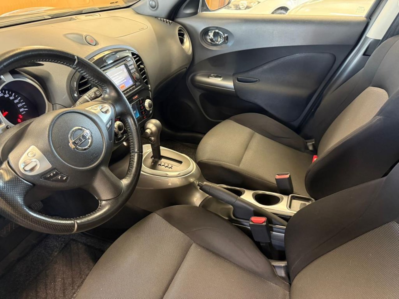 Nissan Juke - 1.6 Acenta 1.6 Acenta - AutoWereld.nl