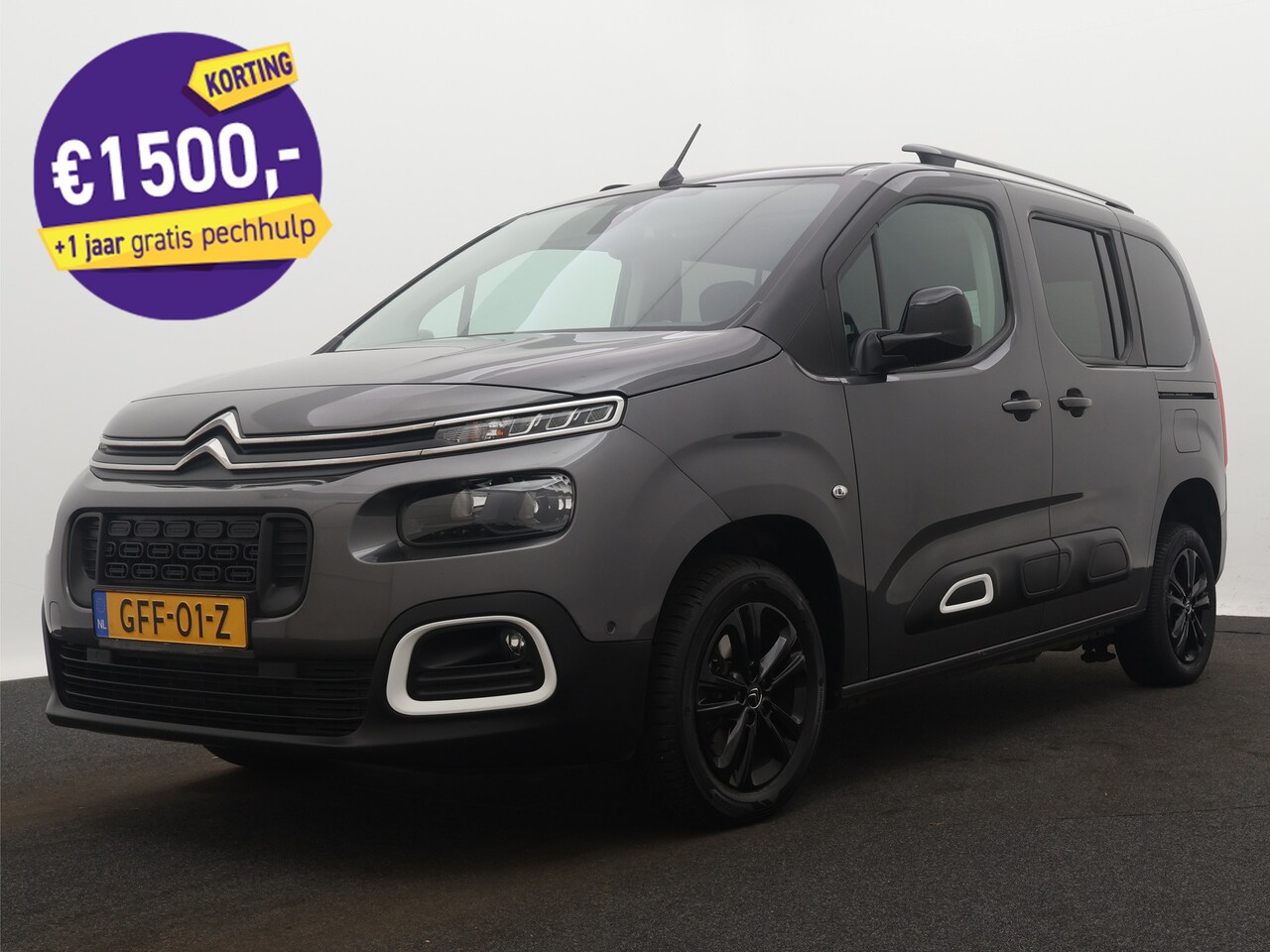 Citroën Berlingo - 1.2 PureTech Shine Direct leverbaar! Rolstoelauto, uitgevoerd met nieuwe bodemverlaging - AutoWereld.nl