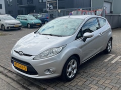 Ford Fiesta - 1.25 Titanium |Dealer Onderhouden | Airco | Elektr ramen | NAP | Nette Auto