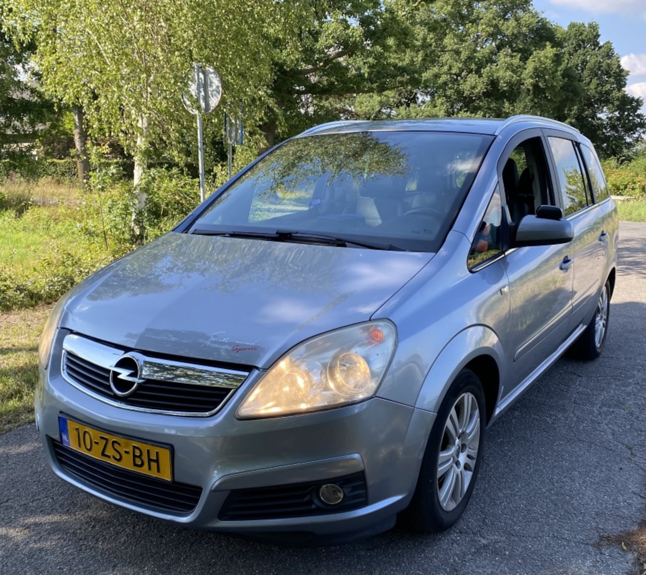 Opel Zafira - 1.8 Cosmo 1.8 Cosmo - AutoWereld.nl