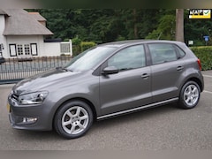 Volkswagen Polo - 1.4-16V Highline 5Drs Dsg Automaat Navi