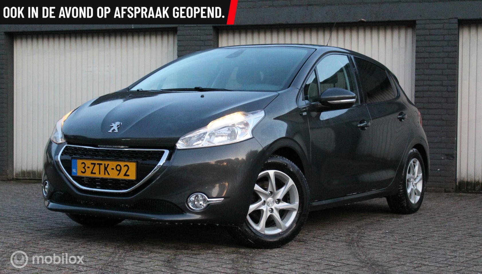 Peugeot 208 - 1.2 l nieuwe distr. riem l dealeronderhouden l - AutoWereld.nl