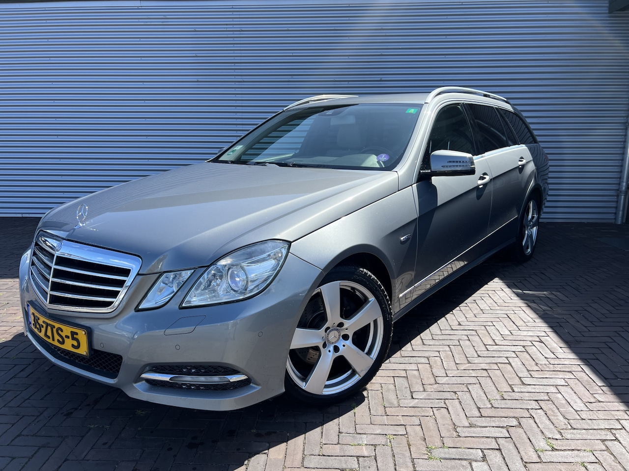 Mercedes-Benz E-klasse Estate - 250 CGI Business Class Avantgarde 250 CGI Business Class Avantgarde - AutoWereld.nl