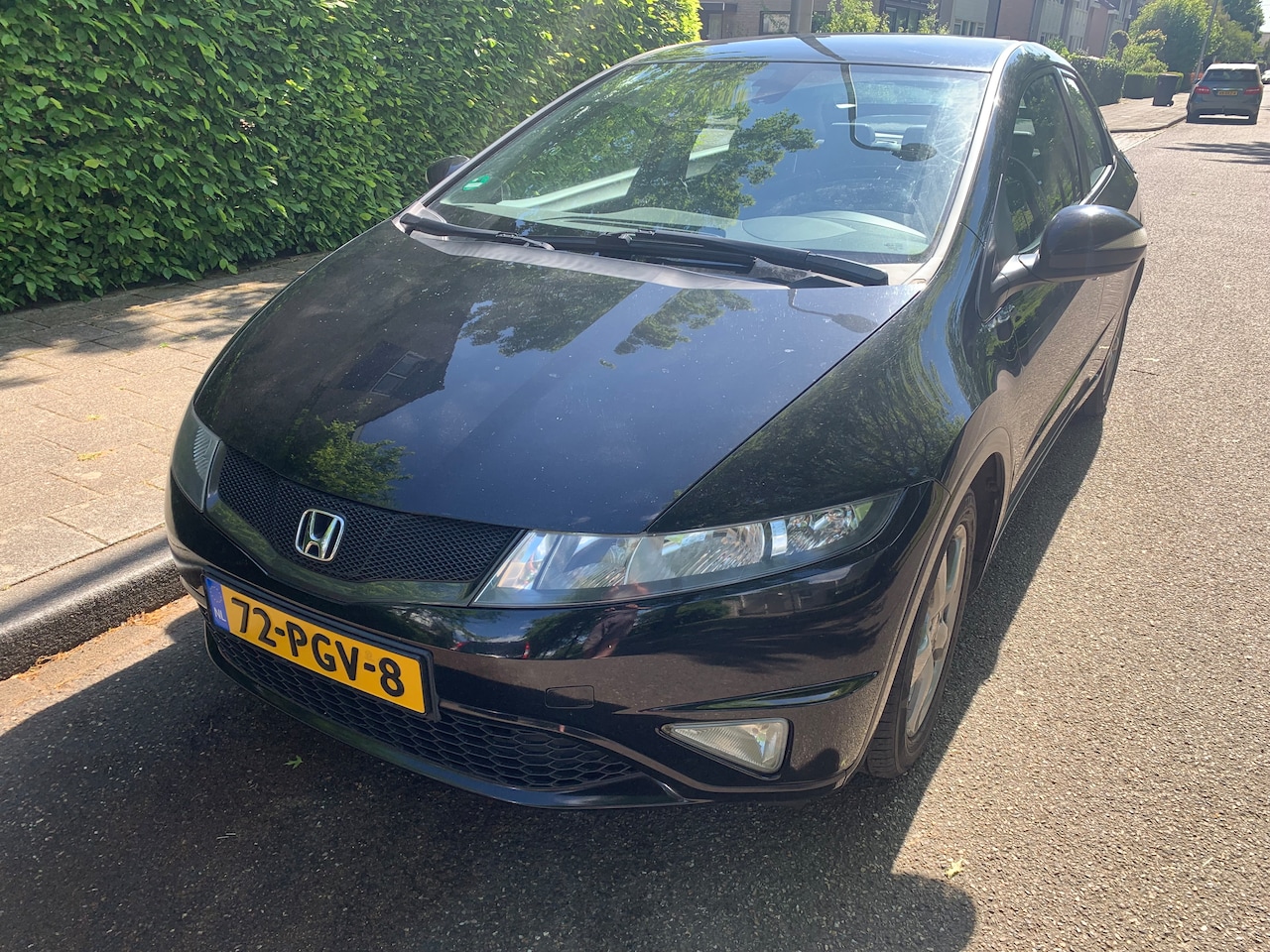 Honda Civic - 1.4 Style Mode direct klaar voor gebruik! - AutoWereld.nl