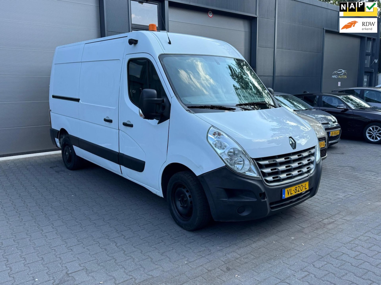 Renault Master - T28 2.3 dCi L1H1 T28 2.3 dCi L1H1 - AutoWereld.nl