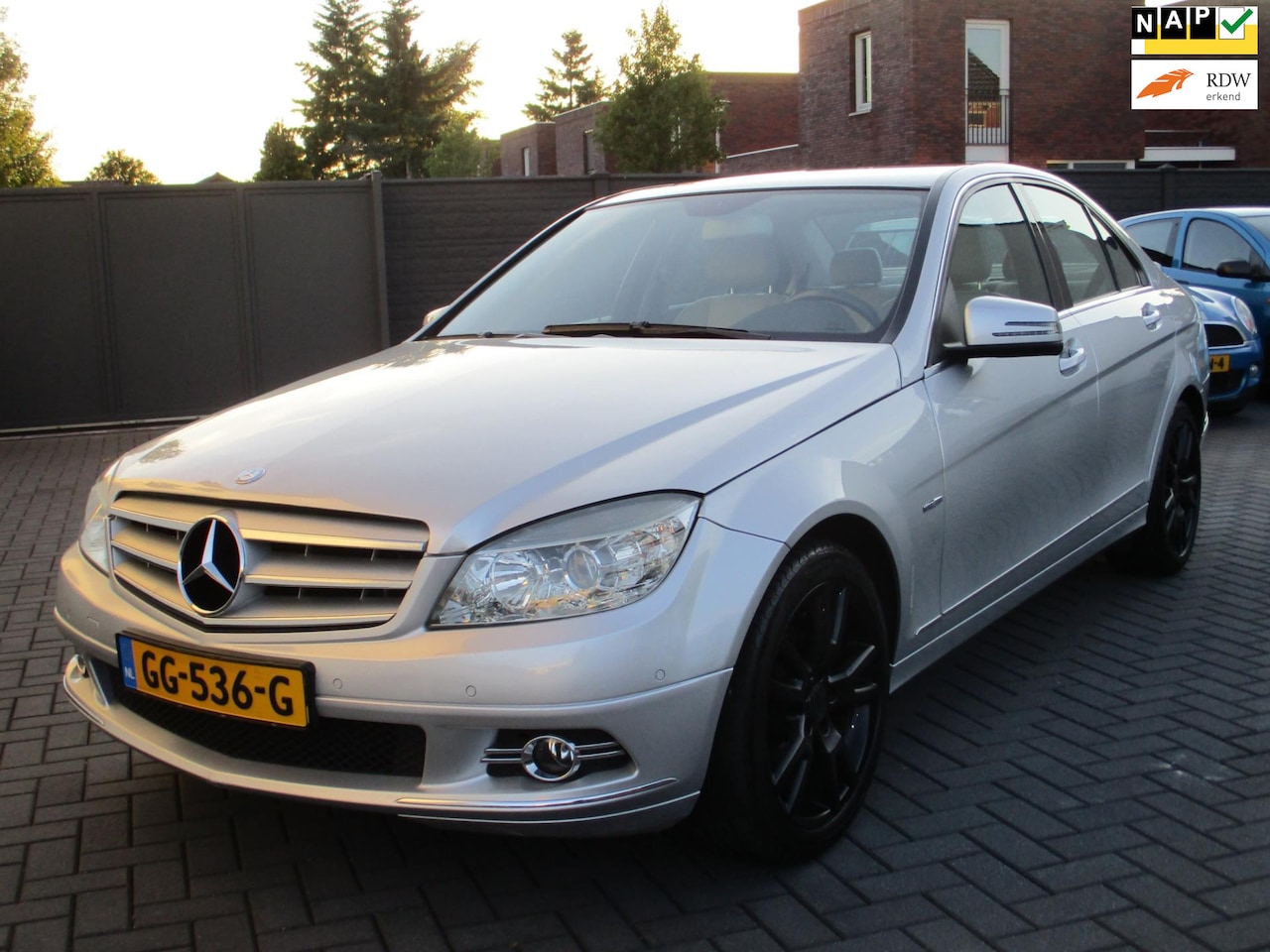 Mercedes-Benz C-klasse - 180 Kompressor BlueEFFICIENCY Navi Leer !! - AutoWereld.nl