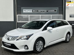 Toyota Avensis - 1.6 VVTi Business | AIRCO | CAMERA | NAVI |