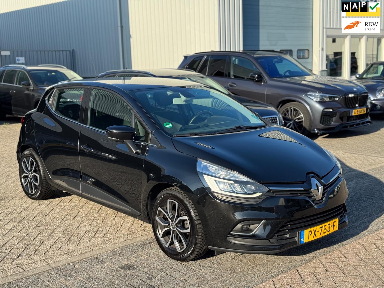 Renault Clio - 1.5 dCi Ecoleader Life LED | Cruise | PDC | Climate | Dealer Onderhouden - AutoWereld.nl