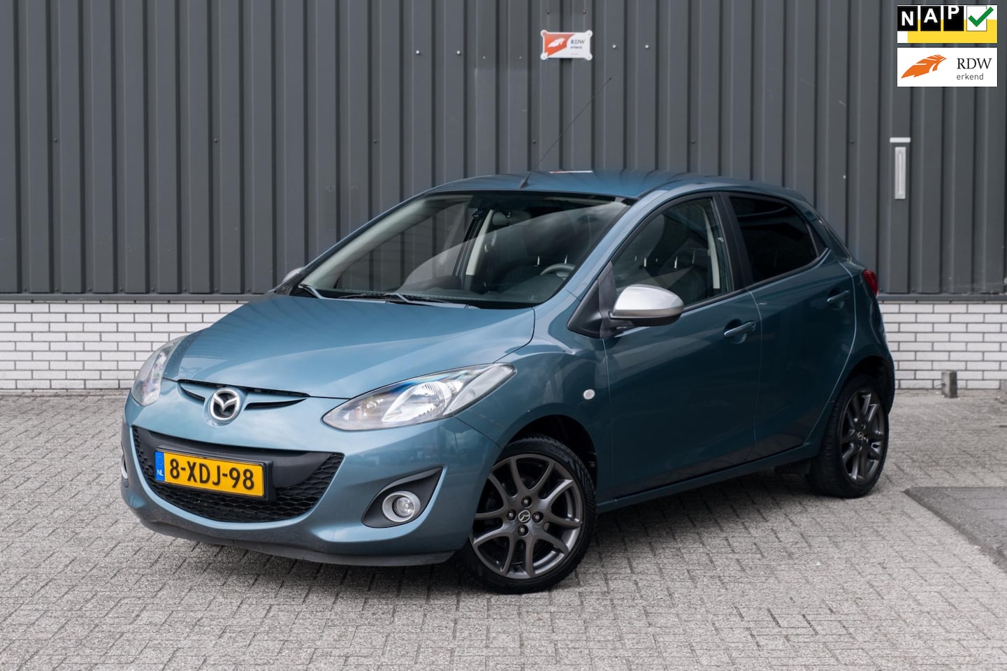 Mazda 2 - 1.3 TS Plus*Naviagtie*Stoelverwarming* - AutoWereld.nl