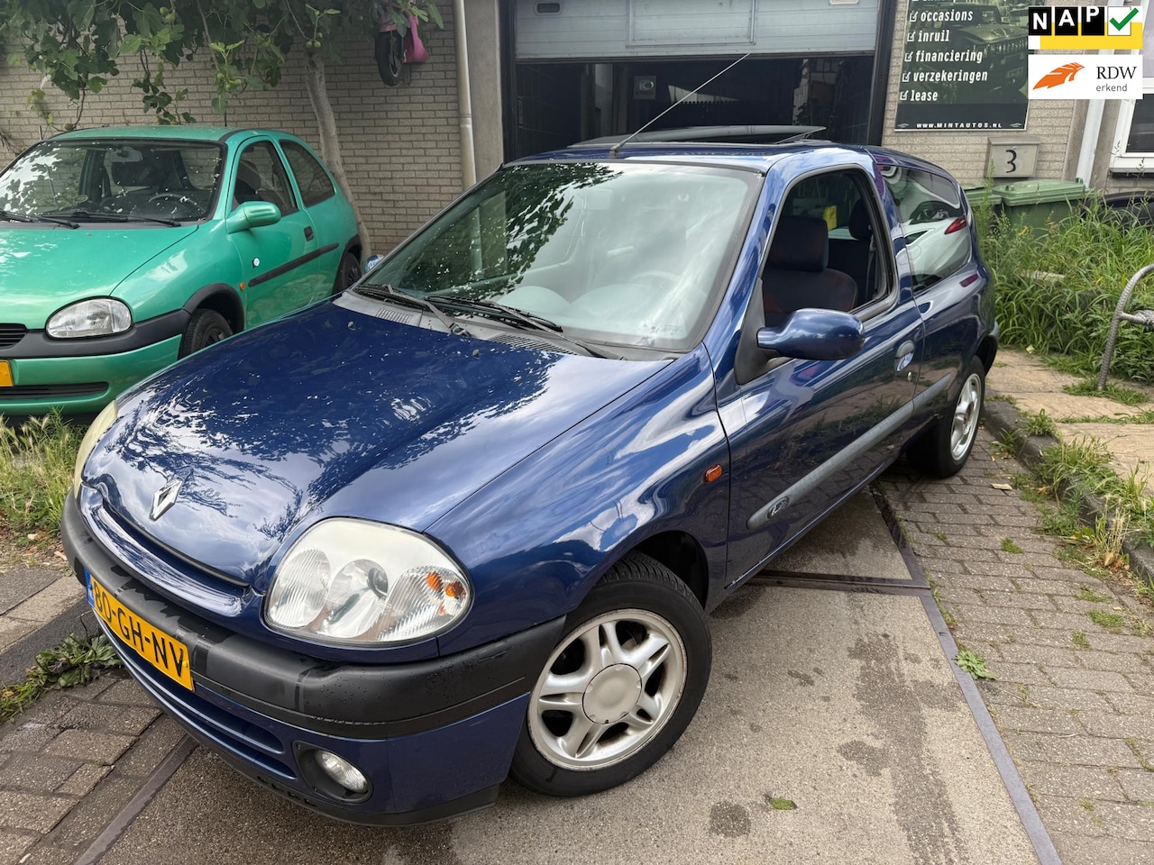 Renault Clio - 1.4 RT Apk/Dakje/Elek.ramen/boekjes - AutoWereld.nl