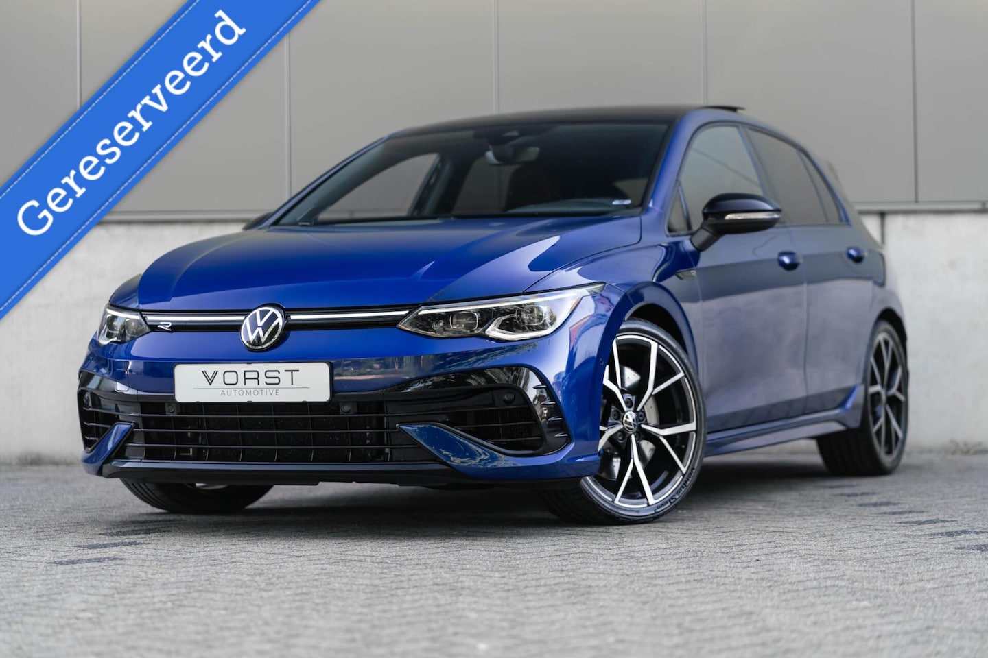 Volkswagen Golf - 2.0 TSI R 4Motion Performance Akrapovic HK - AutoWereld.nl