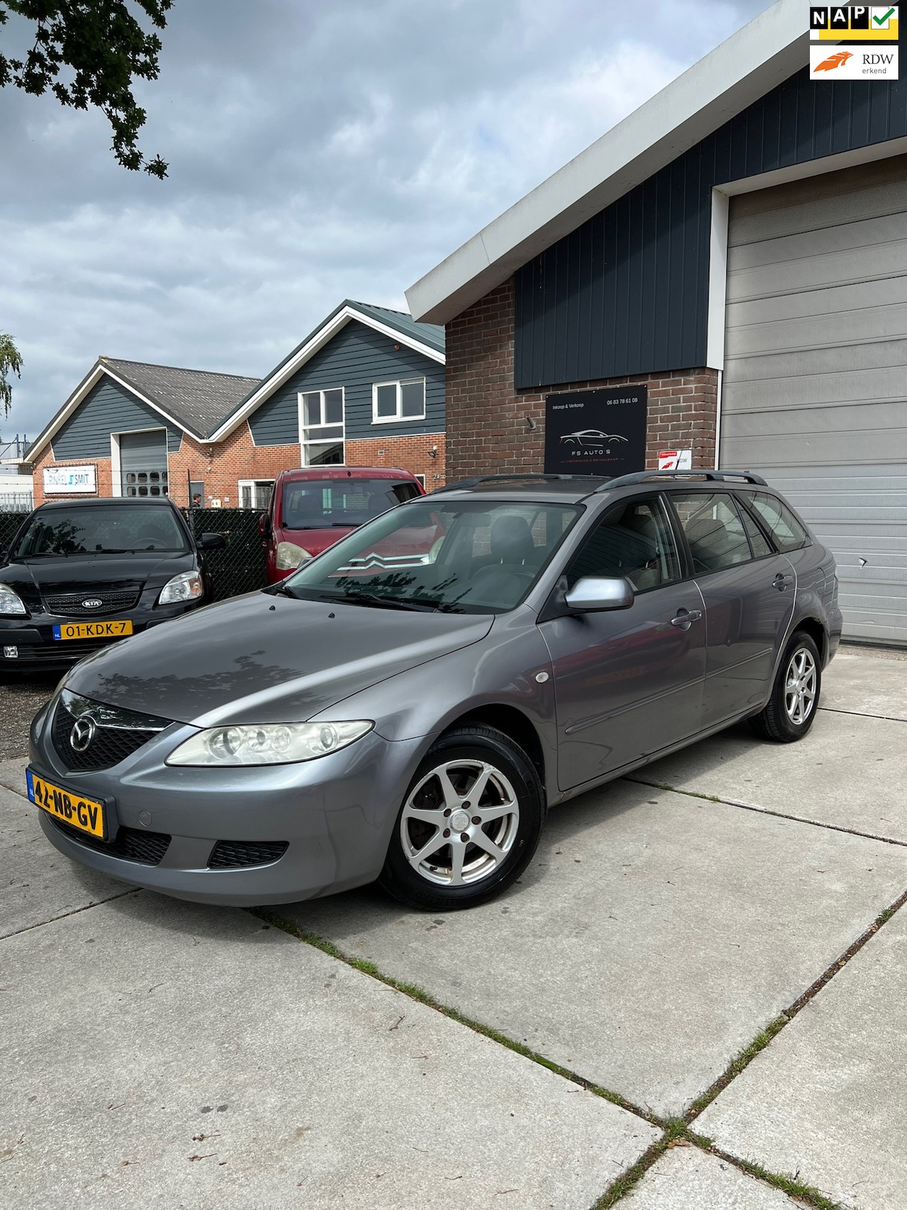 Mazda 6 Sportbreak - 1.8i Exclusive NEW APK / AIRCO / TREKHAAK / ELECT PAKKT / MULTI. STUUR / PARK SENSOR - AutoWereld.nl