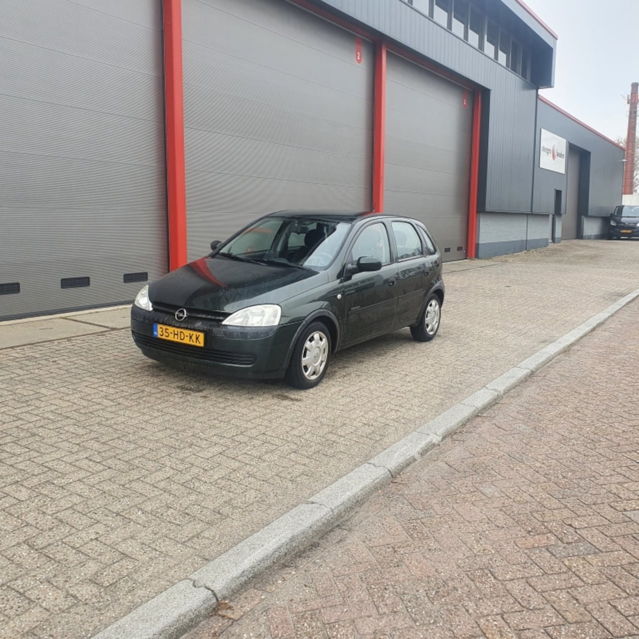 Opel Corsa - 1.2-16V automaat, electr ramen, nwe apk 5drs - AutoWereld.nl