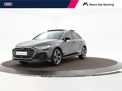 Audi A3 Sportback - 45 TFSIe 272pk S-Tronic S Edition Competition · Panoramadak · Camera · Keyless · Optiekpak