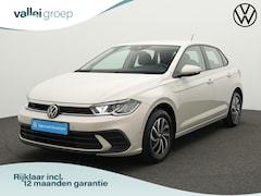 Volkswagen Polo - 1.0 TSI 95 pk Life Business | Navigatie | Stoelverwarming | Parkeersensoren voor/achter |