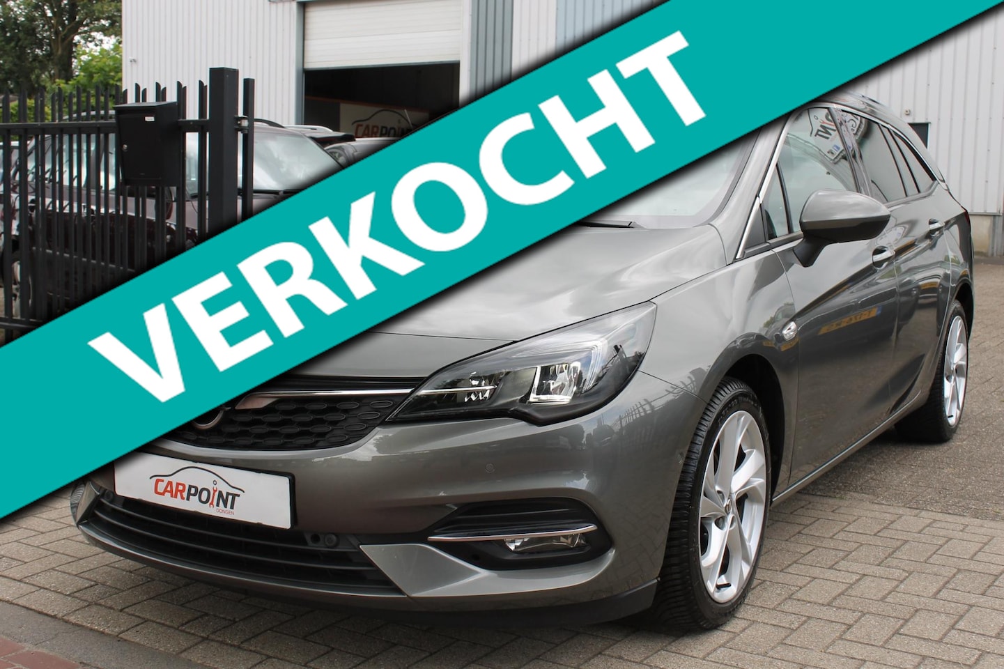 Opel Astra Sports Tourer - 1.2 Ultimate Leer Keyless LED Camera Full Options! - AutoWereld.nl