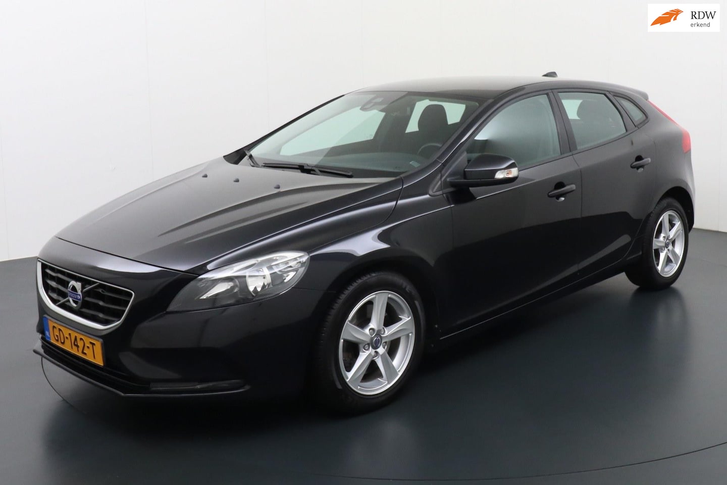 Volvo V40 - 1.6 D2 Momentum 1.6 D2 Momentum - AutoWereld.nl