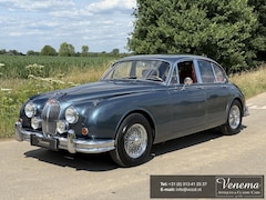 Jaguar Mark II - MK2 Saloon