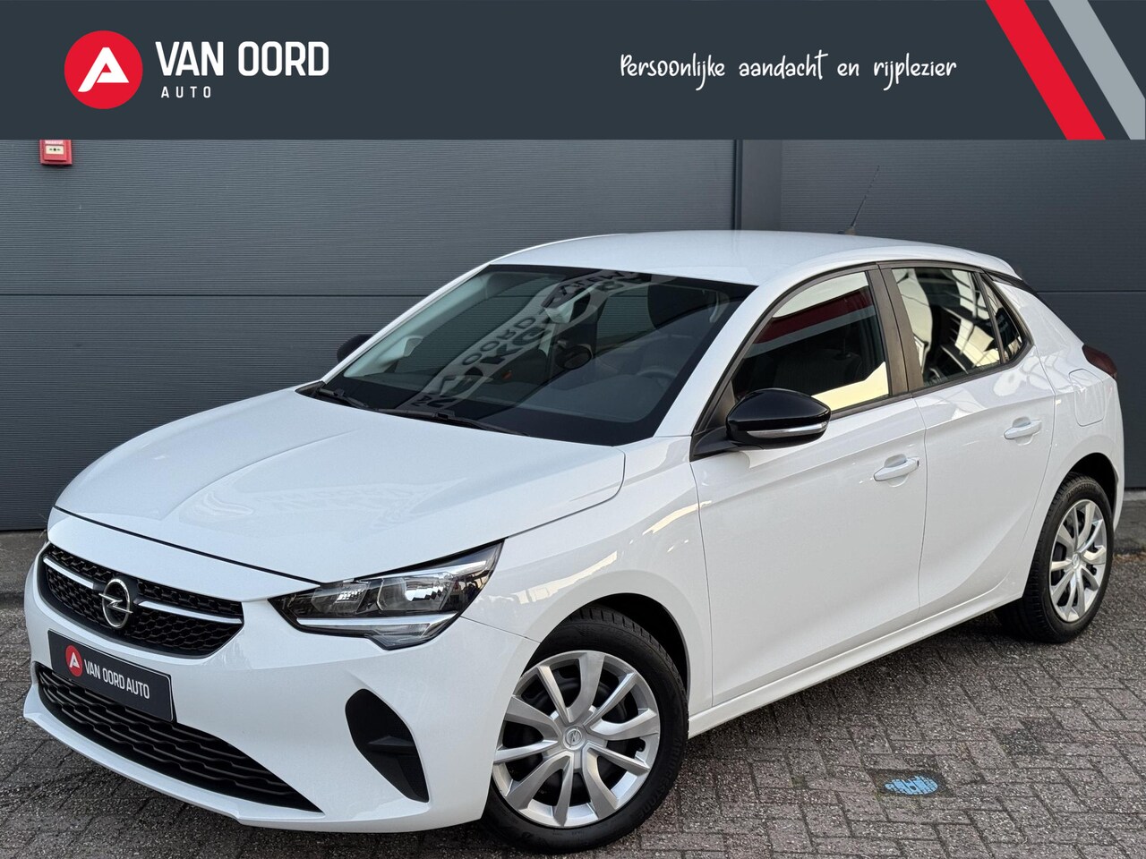 Opel Corsa - 1.2 Edition / Geen Import / 100% Onderhoud - AutoWereld.nl