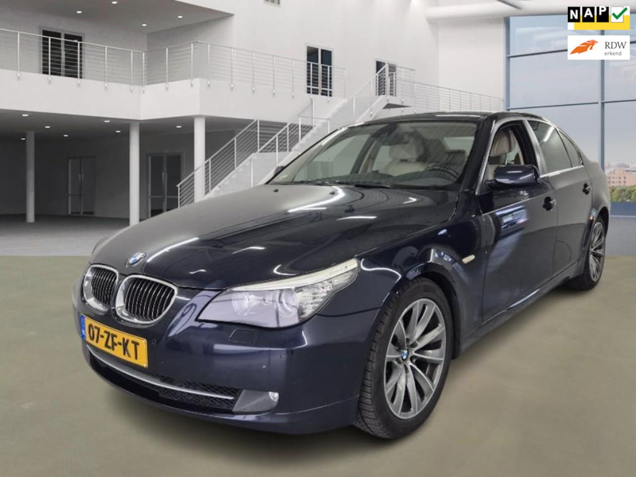BMW 5-serie - 540i Business Line|aut|navi|xenon|leder| - AutoWereld.nl