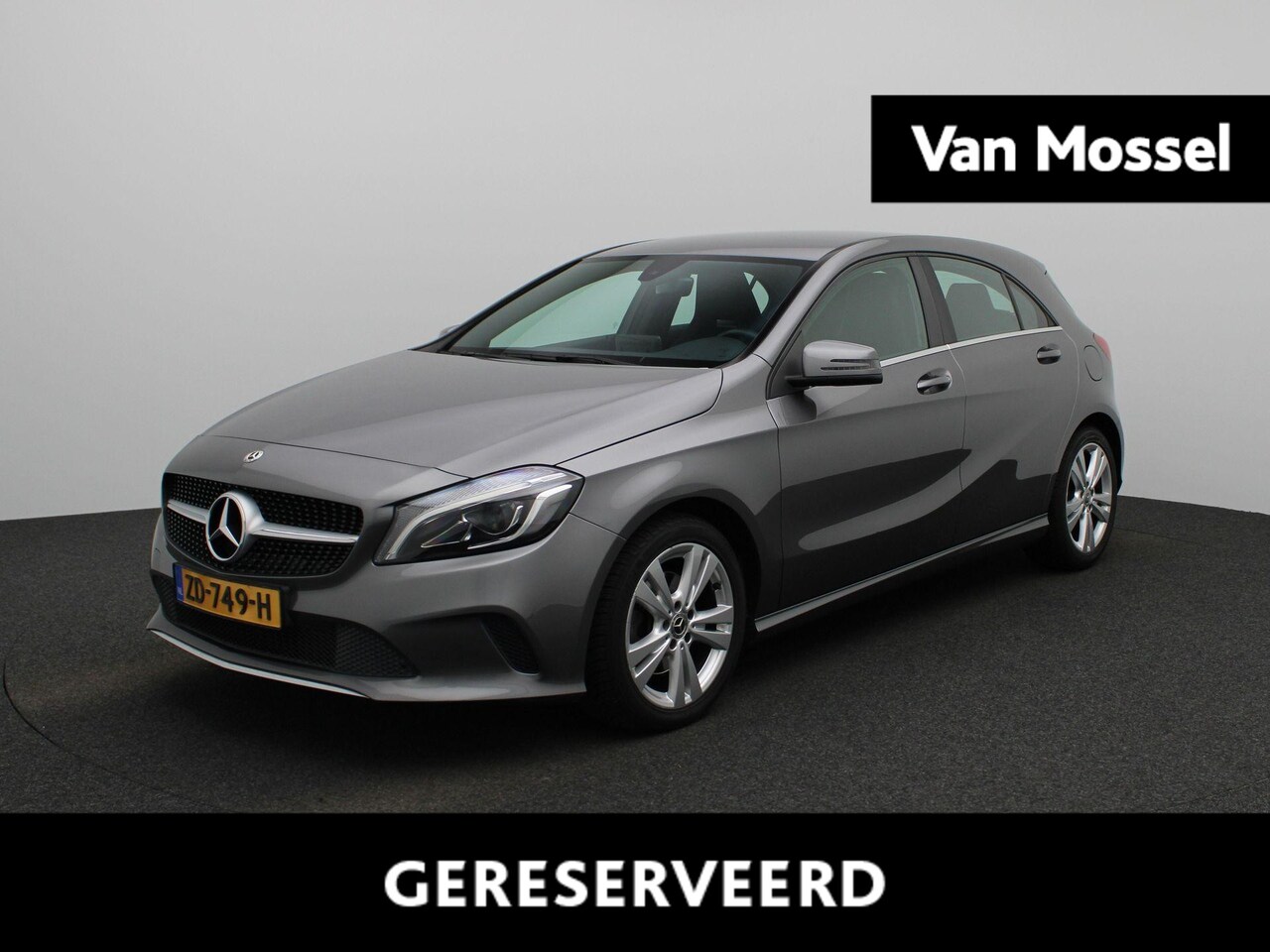 Mercedes-Benz A-klasse - 180 Business Solution AMG | Achteruitrijcamera | Navigatie | Cruise Control - AutoWereld.nl