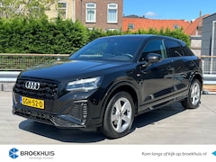 Audi Q2 - 35 150PK S-Tronic TFSI S Edition | Optiekpakket zwart | Sound | Privacy glas | PDC achter