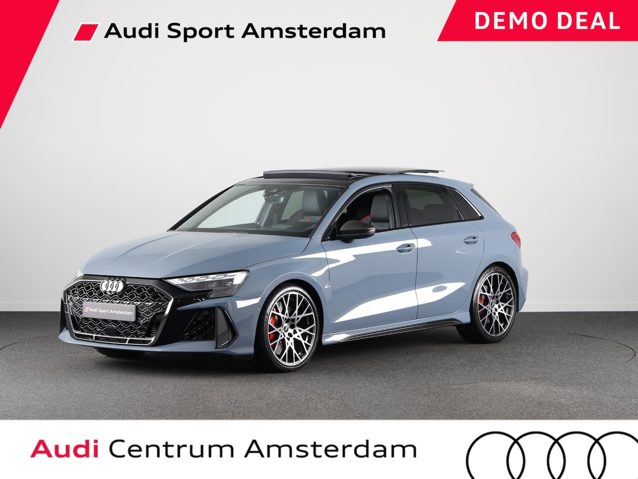 Audi RS3 - Sportback 2.5 TFSI quattro 400pk Panoramadak | RS-sportuitlaatsysteem | RS carbon glanszwa - AutoWereld.nl