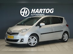 Toyota Verso S - 1.3 VVT-i Dynamic + CAMERA / TREKHAAK / NAVIGATIE / CLIMATE
