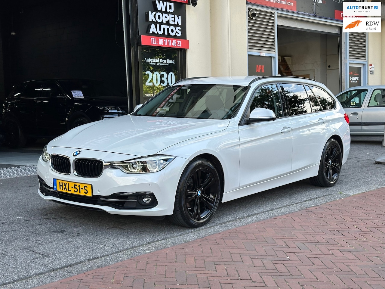 BMW 3-serie Touring - 320i M Sport Edition Aut Navi Clima - AutoWereld.nl