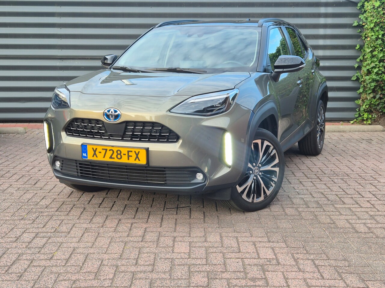 Toyota Yaris Cross - 1.5 Hybrid Executive 1.5 Hybrid Executive - AutoWereld.nl