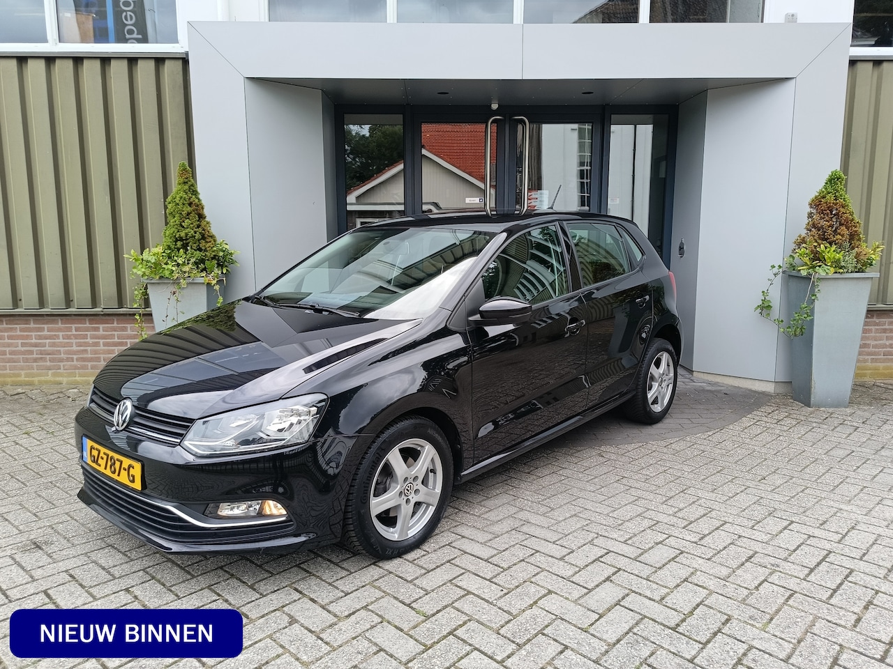Volkswagen Polo - 1.4 TDI Comfortline | Airco | Cruise controle | Navigatie | Apple Carplay | - AutoWereld.nl